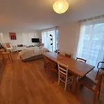 Large 8 Pers Cambre D'aze View Apartment La Cabanasse